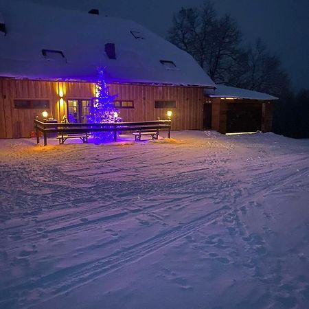 فيلا Kuutsemaee Puhkekeskus Otepää المظهر الخارجي الصورة